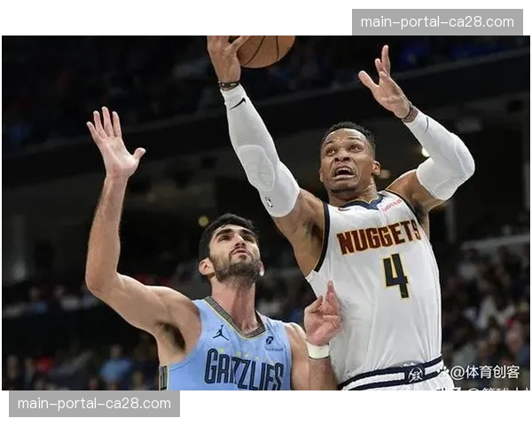 评论：马刺团队篮球回归，本赛季场均传球次数与空位出手转化率均列联盟前五